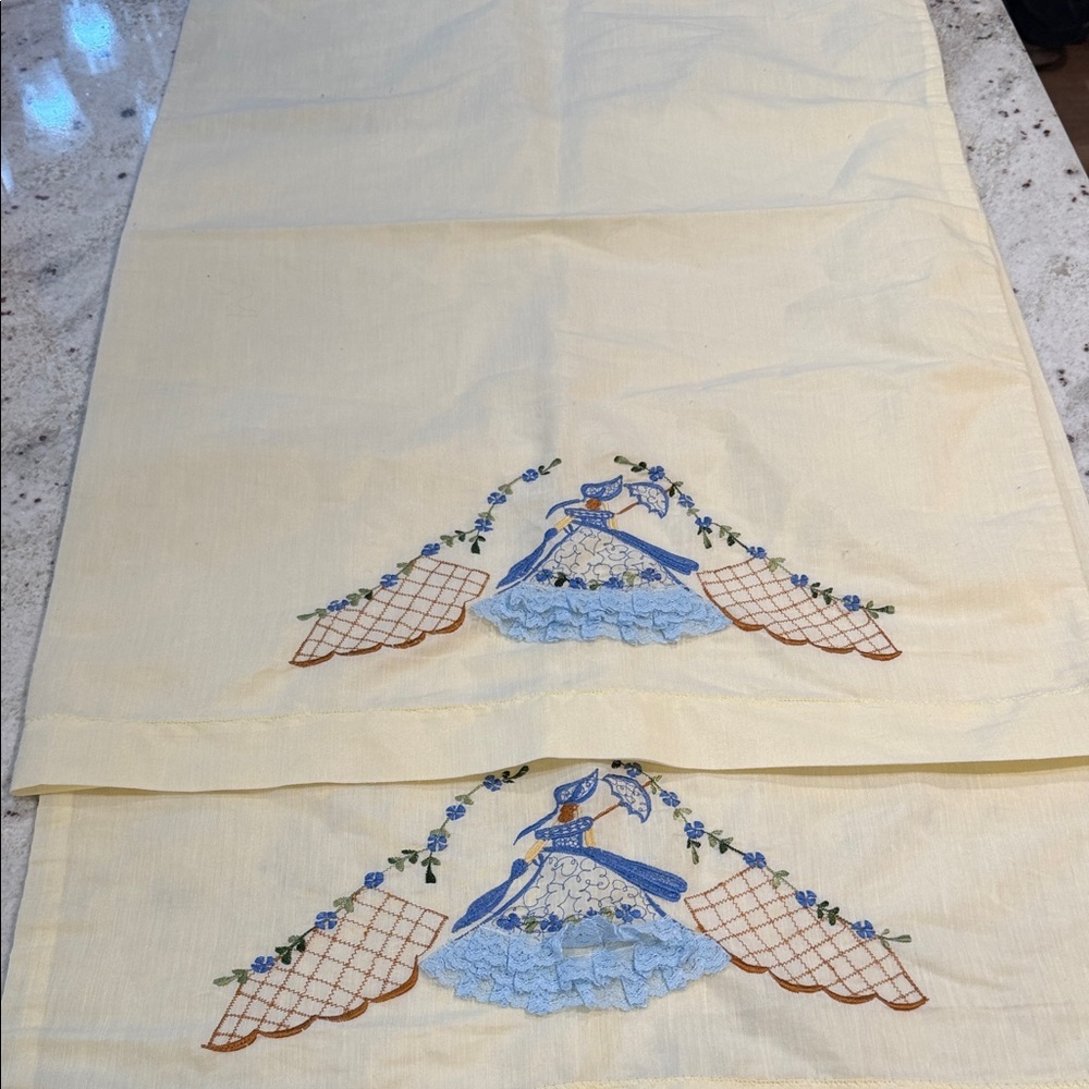 Vintage Embroidered Southern Belle Pillowcases - Yellow pillowcase